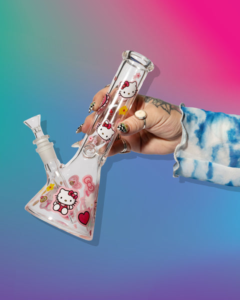 HK Heart Beaker Water Pipe